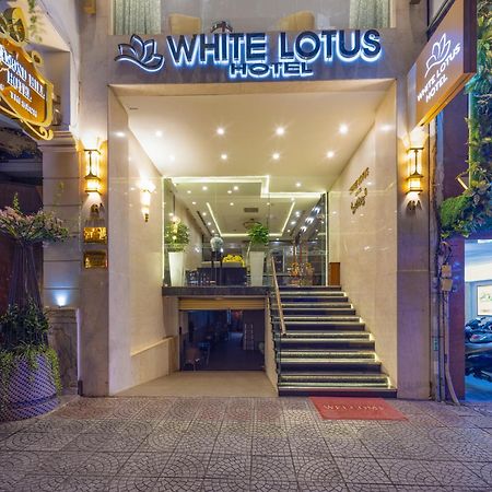White Lotus Hotel Saigon Хошимин Екстериор снимка